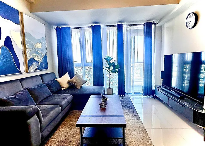 Spacious Modern With Amazing View Hotel Manila